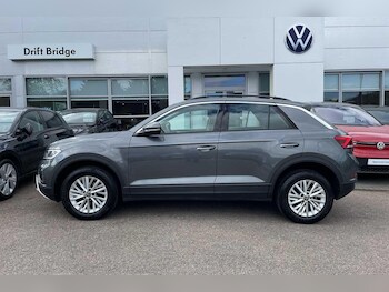Used Volkswagen T-Roc 2022 for sale - 78100480: Photo