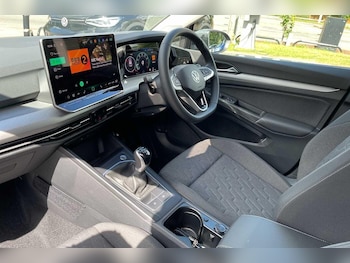 Used Volkswagen Golf 2026 for sale - 78830625: Photo