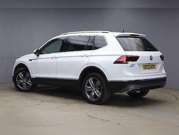 Used Volkswagen Tiguan Allspace 2020 for sale - 78549149: Photo