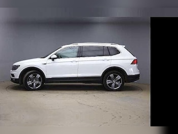 Used Volkswagen Tiguan Allspace 2020 for sale - 78549149: Photo