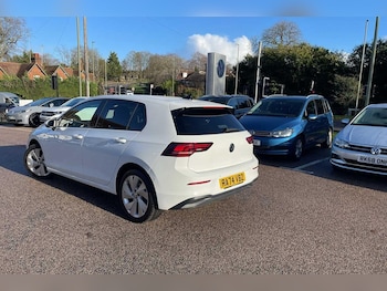 Used Volkswagen Golf 2025 for sale - 76742815: Photo