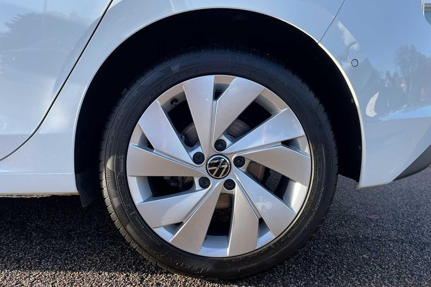 Used Volkswagen Golf 2025 for sale - 76742815: Photo 5