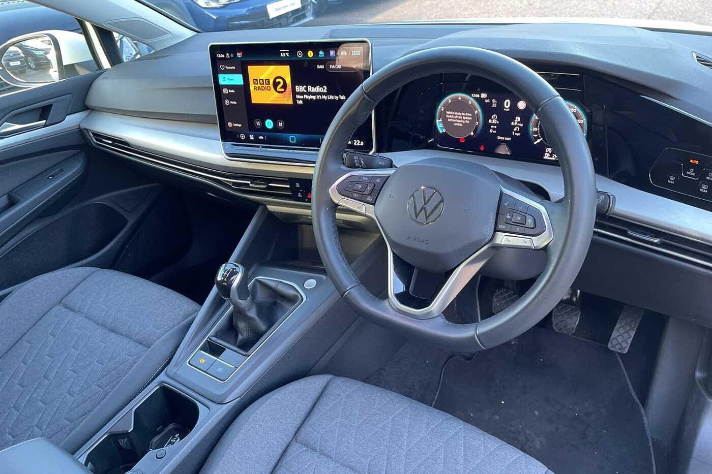 Used Volkswagen Golf 2025 for sale - 76742815: Photo 6