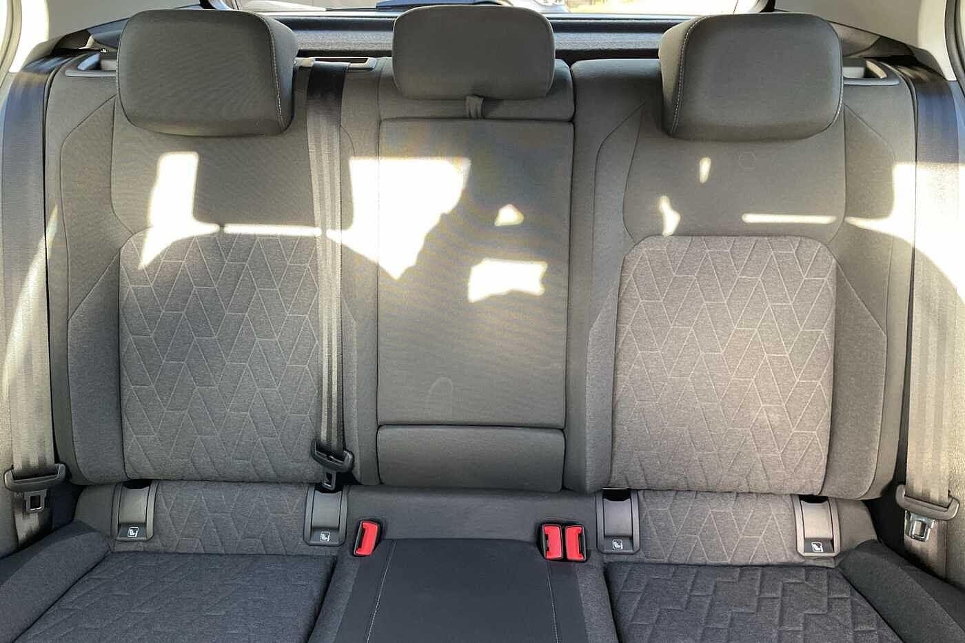 Used Volkswagen Golf 2025 for sale - 76742815: Photo 8