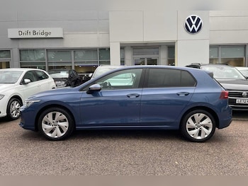 Used Volkswagen Golf 2025 for sale - 76561404: Photo