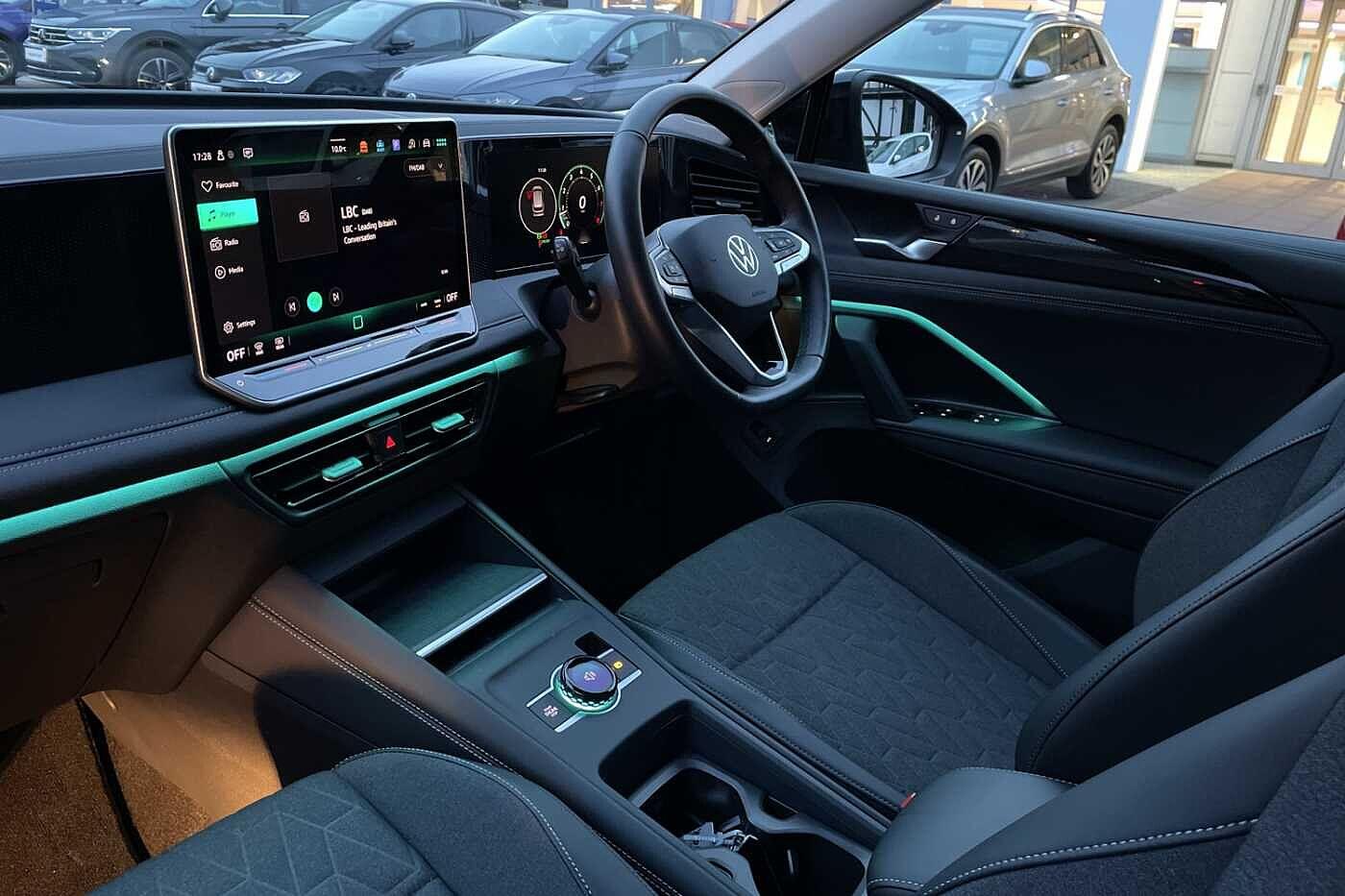 Used Volkswagen Tiguan 2024 for sale - 77550092: Photo 2