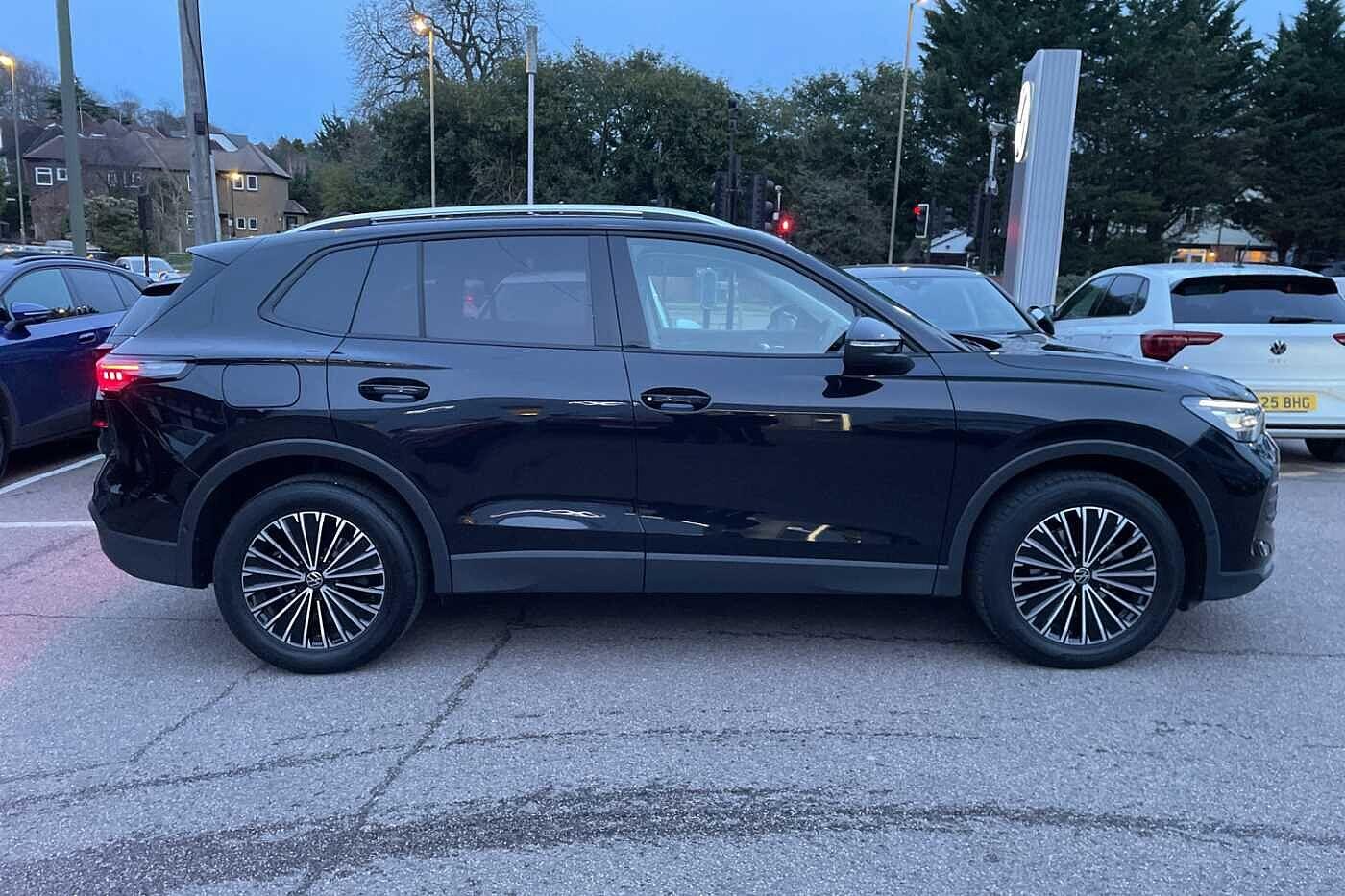 Used Volkswagen Tiguan 2024 for sale - 77550092: Photo 20