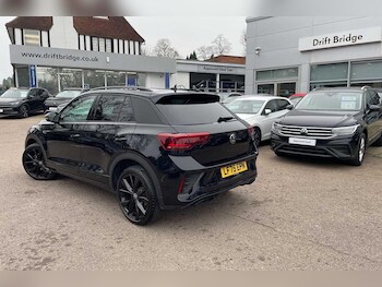 Used Volkswagen T-Roc 2025 for sale - 77768509: Photo