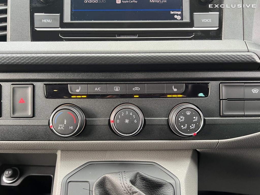 Used Volkswagen Transporter 2024 for sale - 76462137: Photo 32