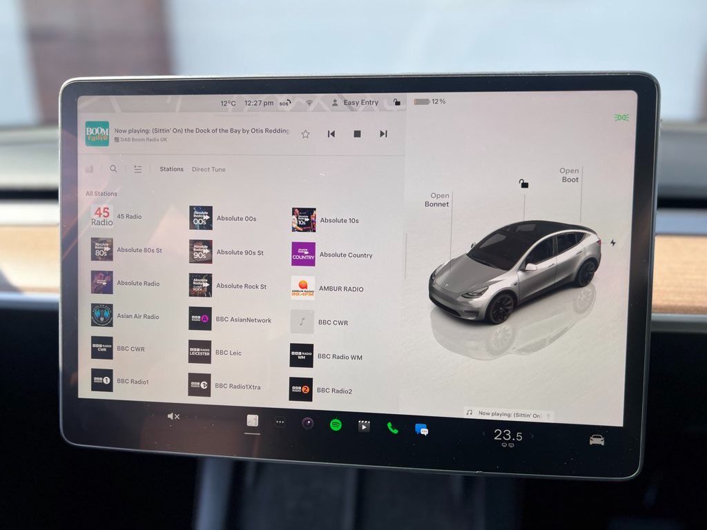 Used Tesla Model Y 2025 for sale - 76946315: Photo 30