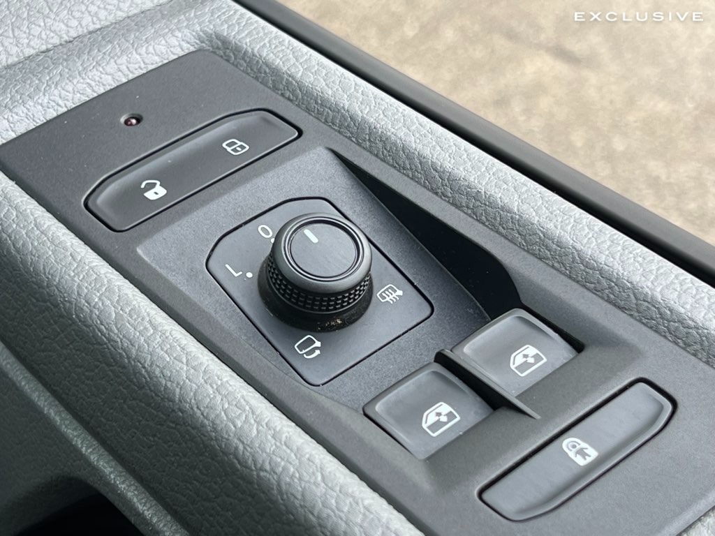 Used Volkswagen Transporter 2024 for sale - 77502251: Photo 38