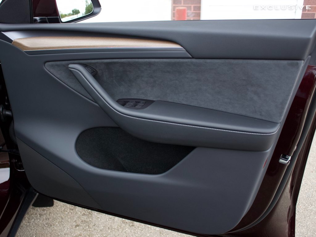 Used Tesla Model Y 2025 for sale - 77136642: Photo 42