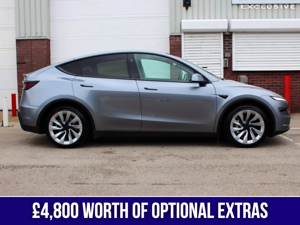 Used Tesla Model Y 2025 for sale - 77730847: Photo 2