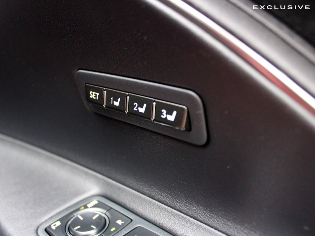 Used Lexus LC 2017 for sale - 76387002: Photo 84