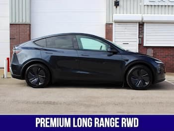 Used Tesla Model Y 2025 for sale - 79652793: Photo