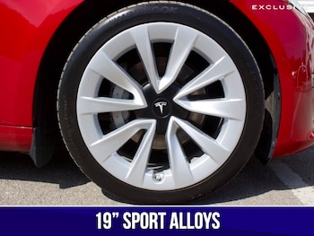 Used Tesla Model 3 2022 for sale - 76037980: Photo 4