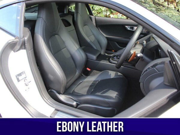 Used Jaguar F-Type 2019 for sale - 65946474: Photo 11