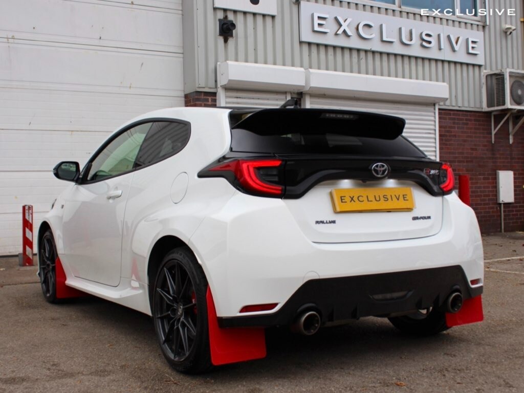 Used Toyota Yaris 2021 for sale - 76235231: Photo 24