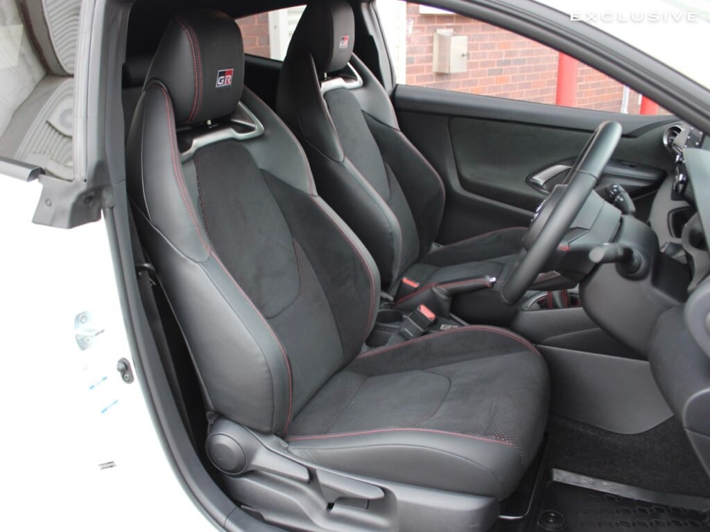 Used Toyota Yaris 2021 for sale - 76235231: Photo 38