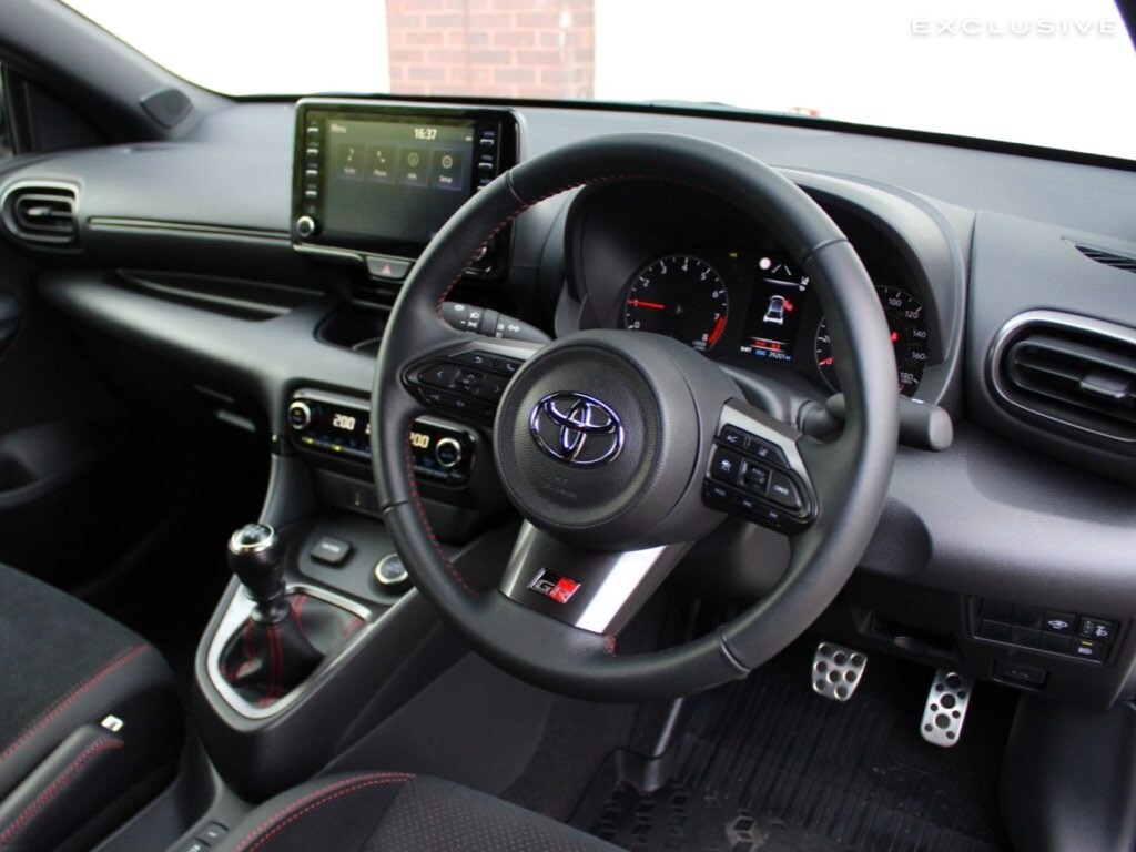 Used Toyota Yaris 2021 for sale - 76235231: Photo 42