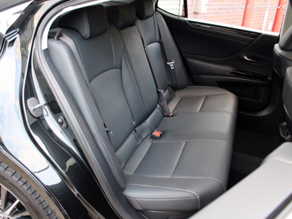 Used Lexus ES 2023 for sale - 76148388: Photo 31