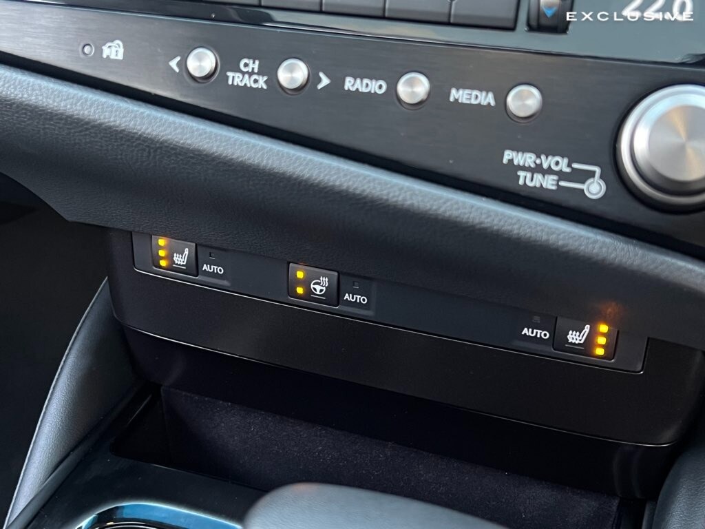 Used Lexus ES 2023 for sale - 76148388: Photo 33