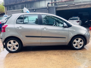 Used Toyota Yaris 2006 for sale - 75852918: Photo