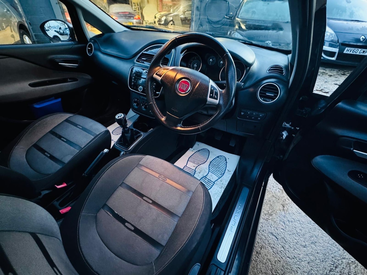 Used Fiat Punto Evo 2010 for sale - 77013187: Photo 9