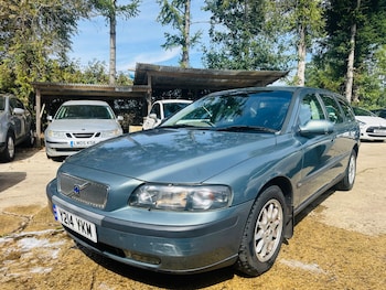 Used Volvo V70 2001 for sale - 79469217: Photo