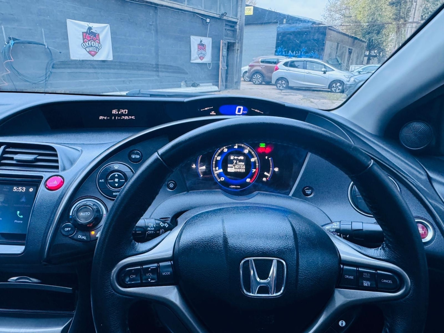 Used Honda Civic 2011 for sale - 76478128: Photo 16