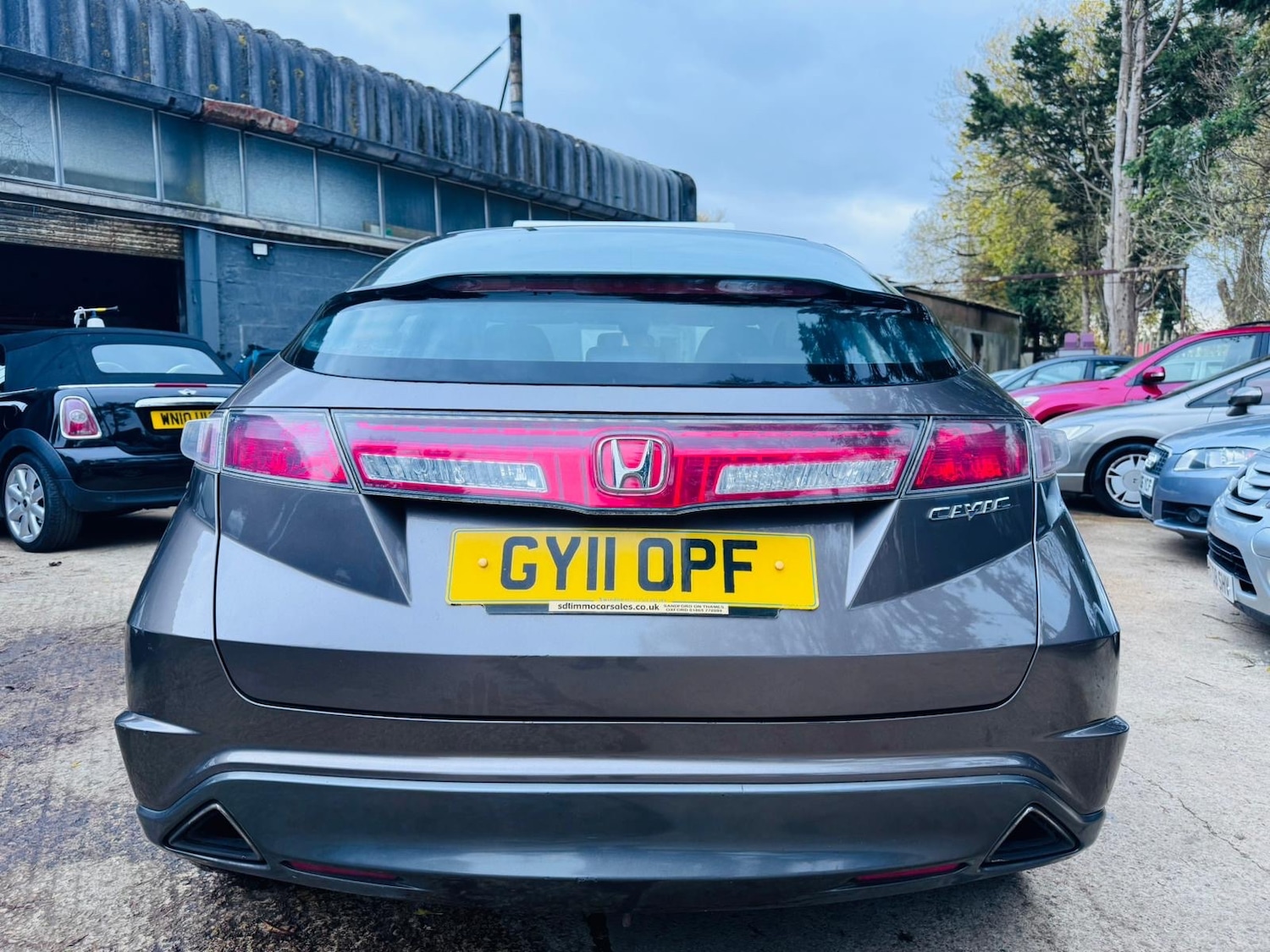 Used Honda Civic 2011 for sale - 76478128: Photo 7