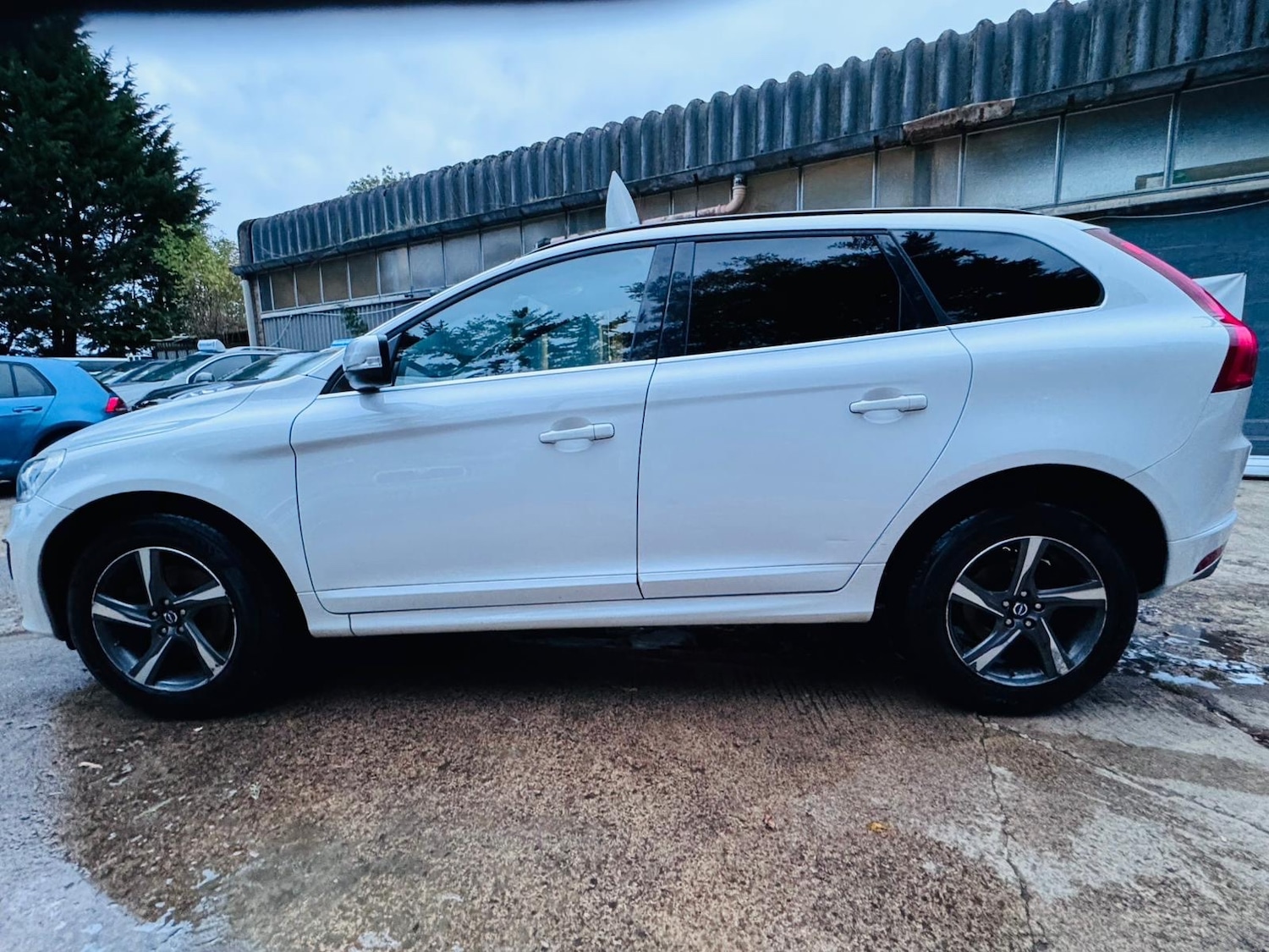 Used Volvo XC60 2014 for sale - 76202369: Photo 6