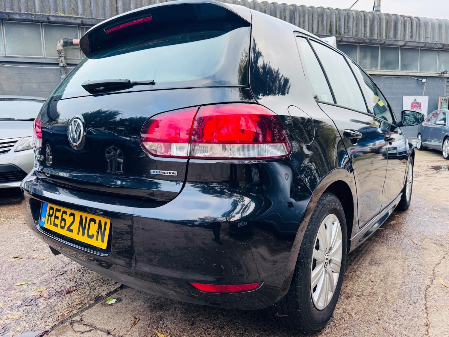 Used Volkswagen Golf 2012 for sale - 76453127: Photo 19