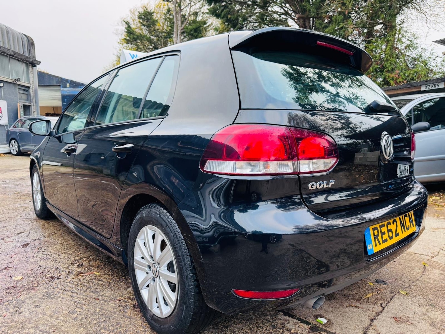 Used Volkswagen Golf 2012 for sale - 76453127: Photo 4