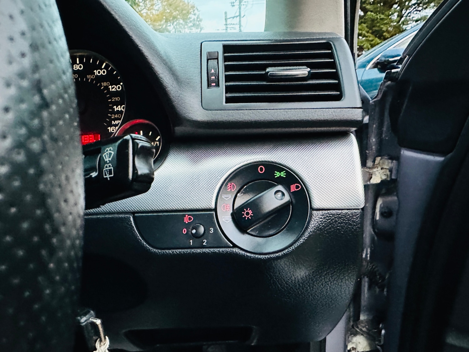 Used Renault Clio 2014 for sale - 76438217: Photo 18