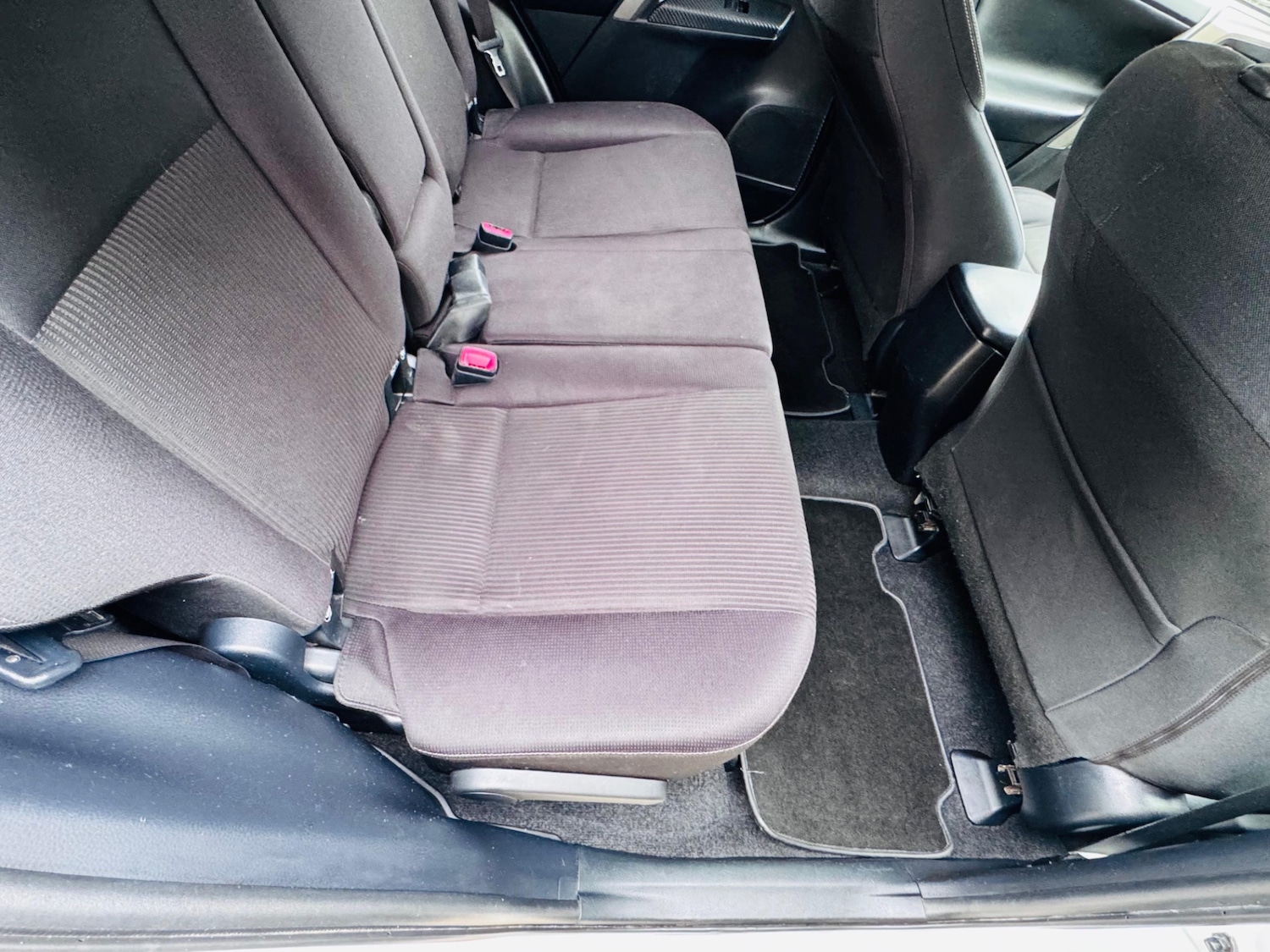 Used Toyota RAV4 2013 for sale - 76299036: Photo 12