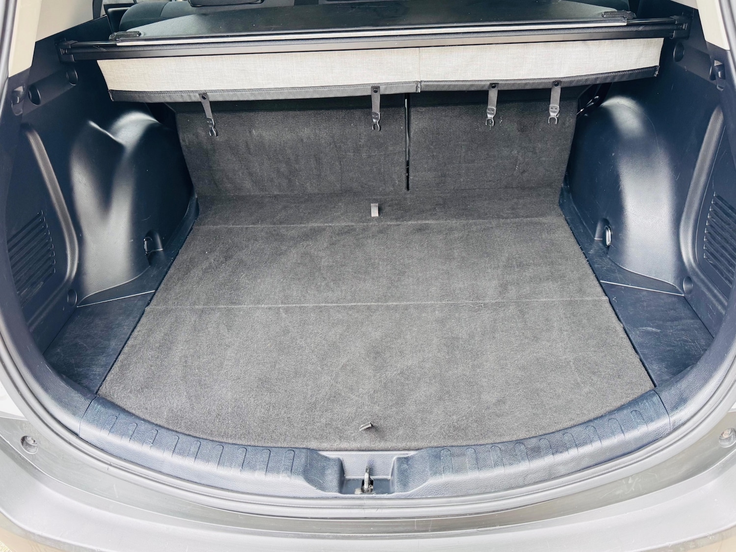 Used Toyota RAV4 2013 for sale - 76299036: Photo 14