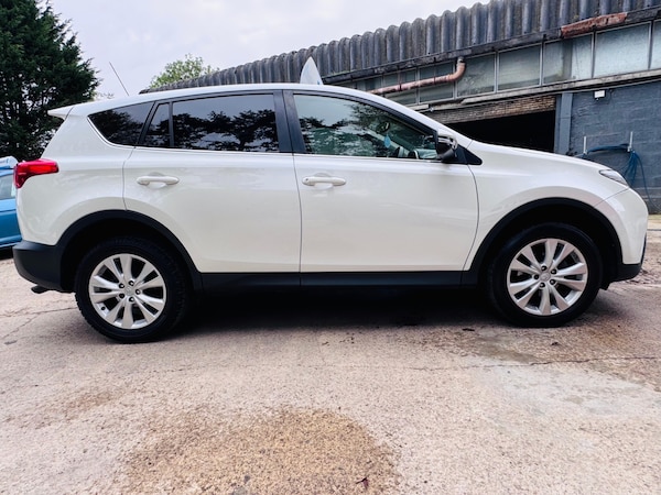 Used Toyota RAV4 2013 for sale - 76299036: Photo 5