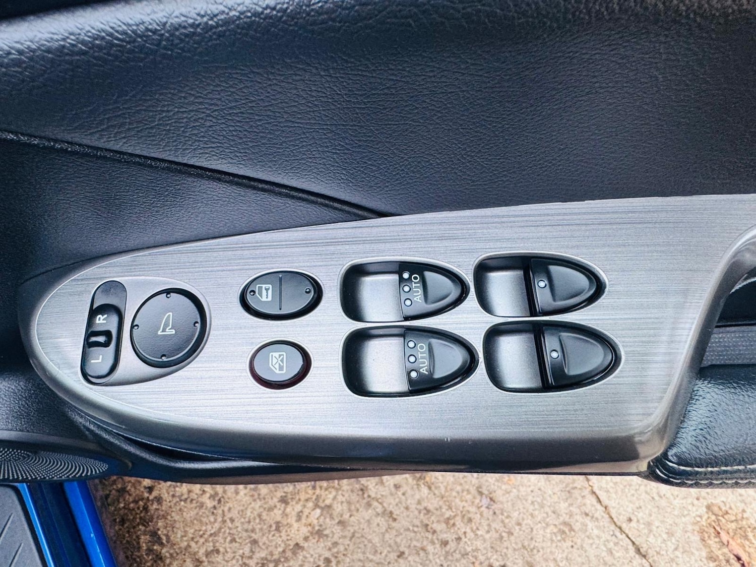 Used Honda Civic 2011 for sale - 76453140: Photo 17