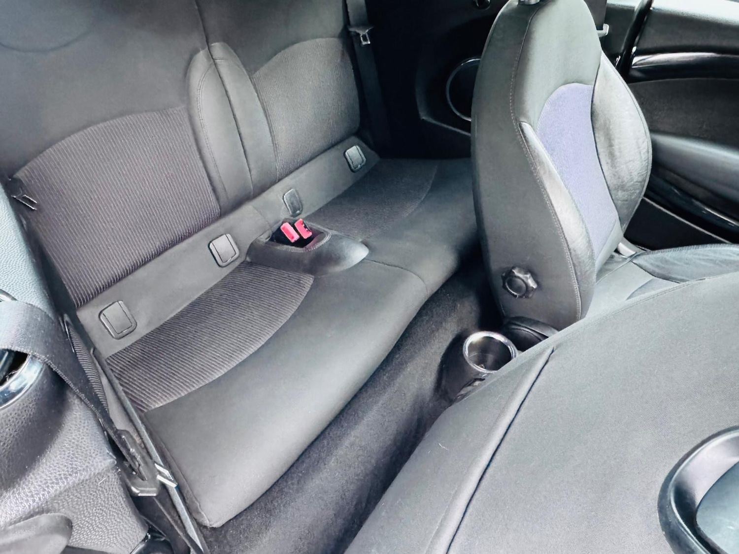 Used MINI Convertible 2012 for sale - 77312200: Photo 15