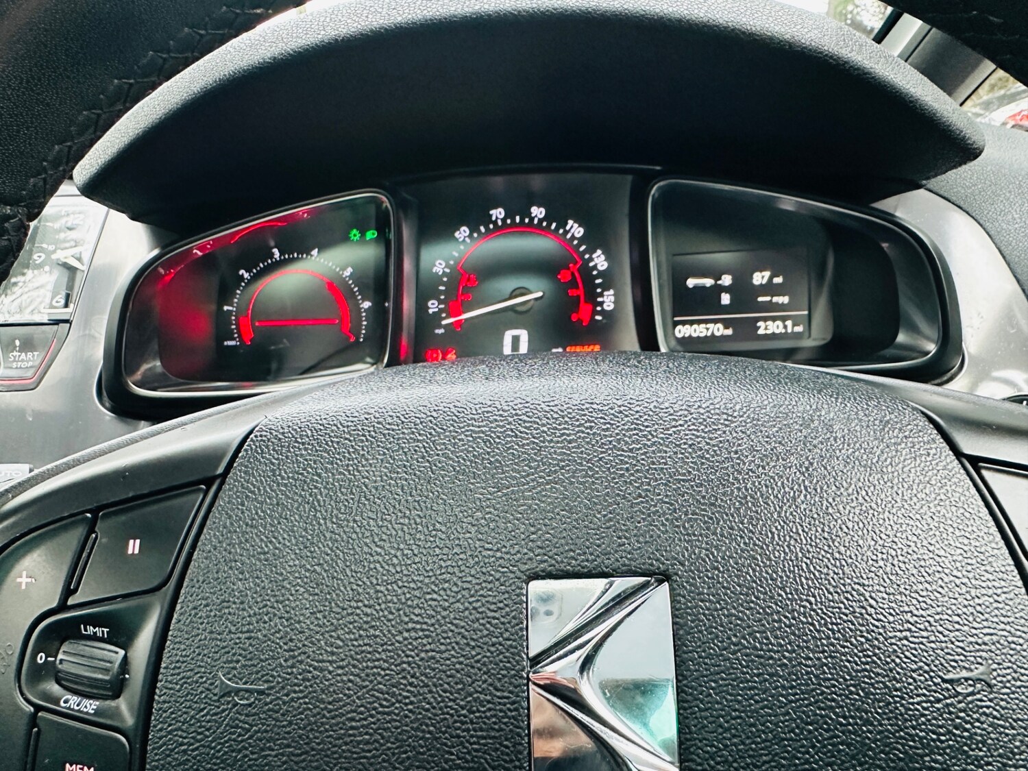 Used Citroen DS5 2015 for sale - 77562974: Photo 23