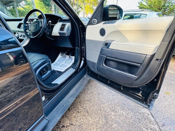 Used Land Rover Range Rover Sport 2017 for sale - 76203535: Photo 12