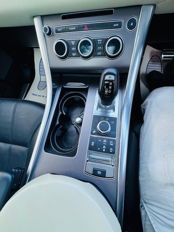 Used Land Rover Range Rover Sport 2017 for sale - 76203535: Photo 15