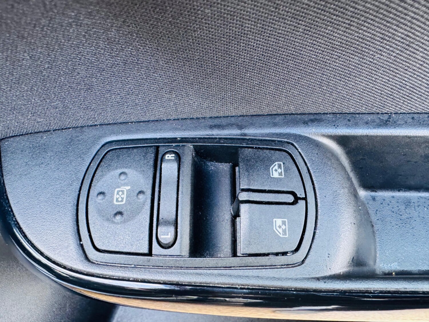 Used Vauxhall Corsa 2018 for sale - 77339807: Photo 23