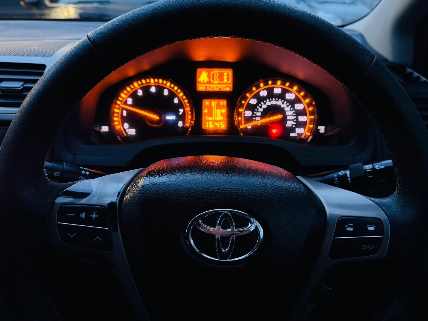 Used Toyota Avensis 2011 for sale - 77342766: Photo 17