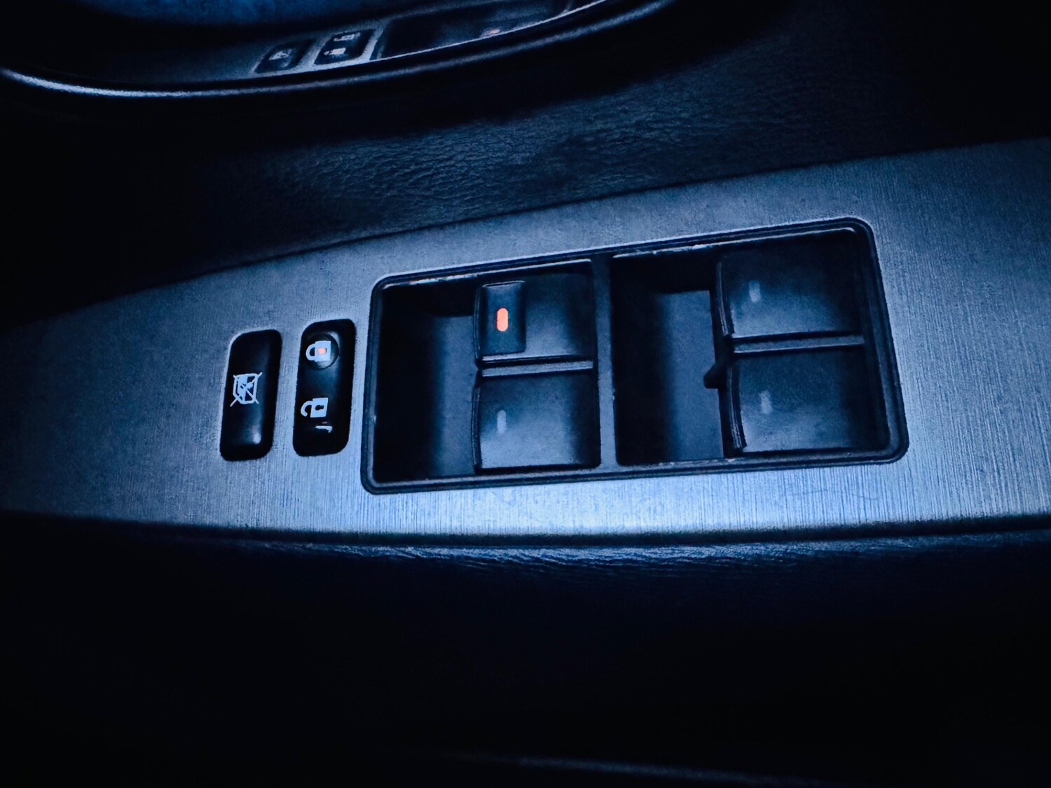 Used Toyota Avensis 2011 for sale - 77342766: Photo 18