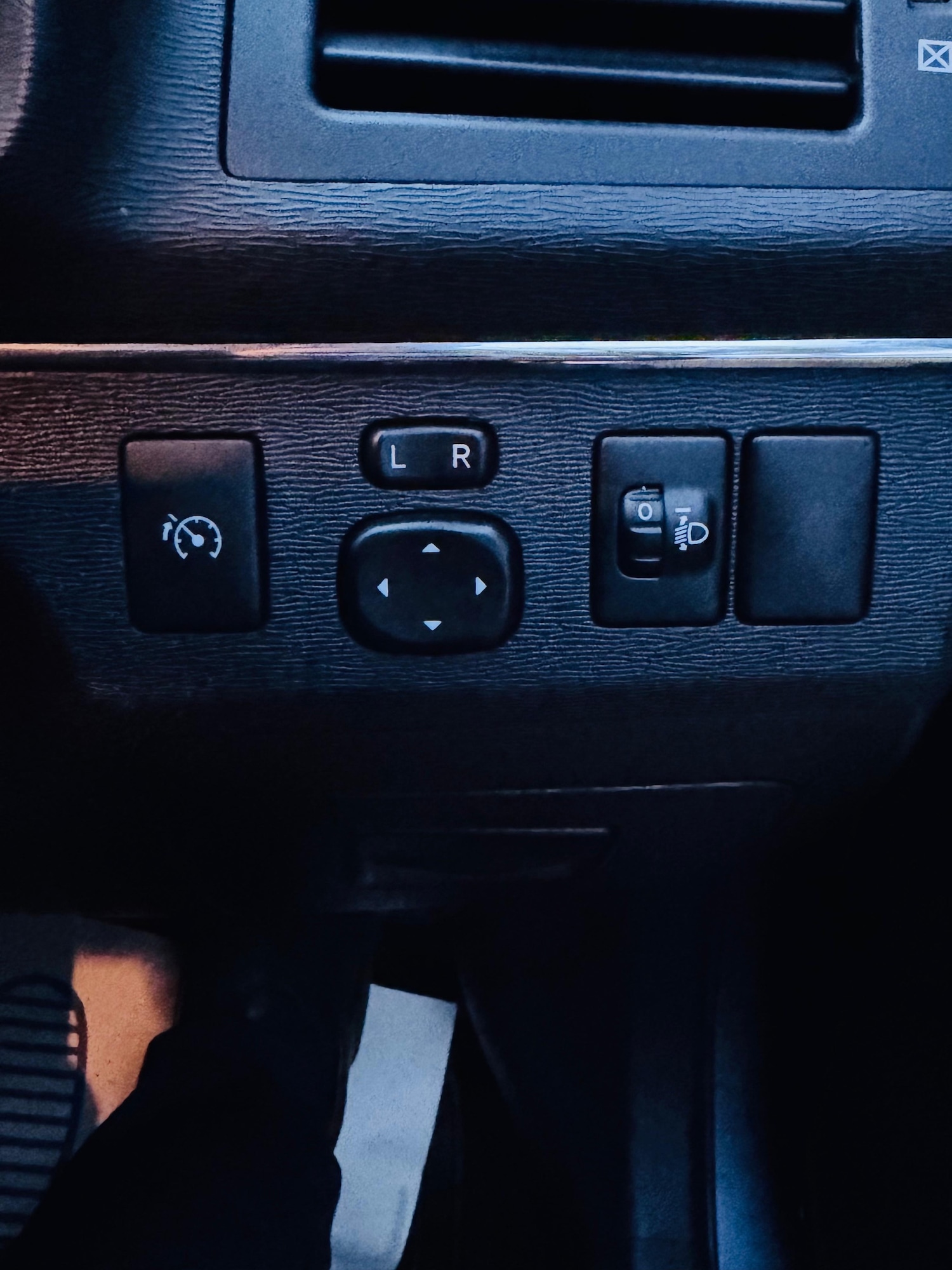 Used Toyota Avensis 2011 for sale - 77342766: Photo 19