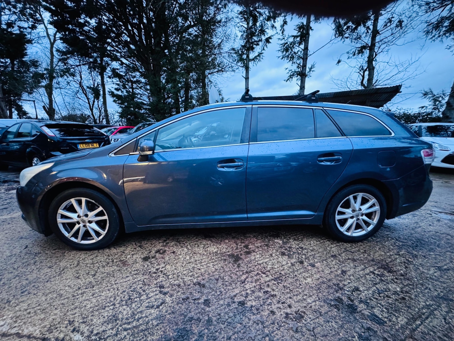 Used Toyota Avensis 2011 for sale - 77342766: Photo 4