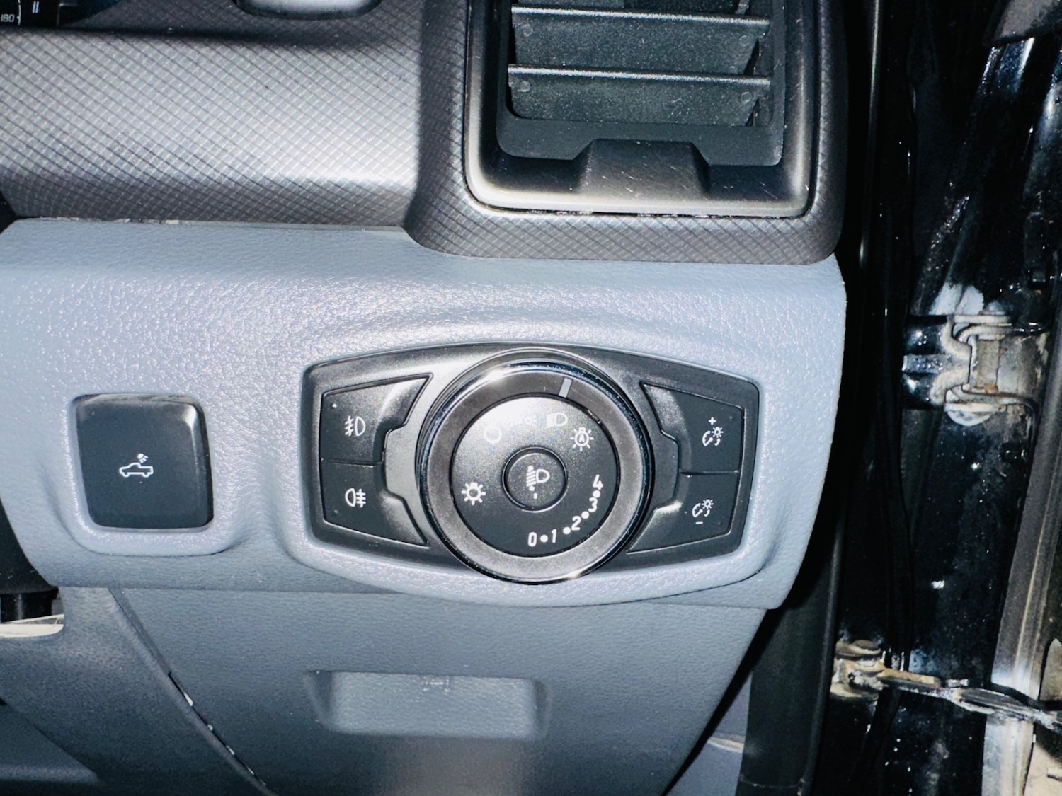 Used Ford Ranger 2016 for sale - 76385131: Photo 20