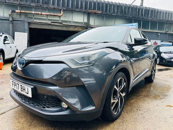 Used Toyota C-HR 2017 for sale - 78230013: Photo
